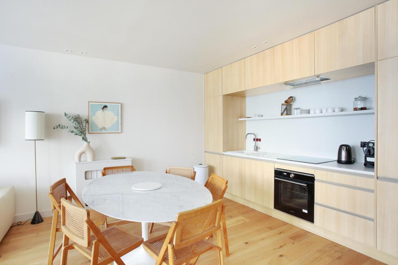 Appartamento In The Center Of By Prestige Parigi
