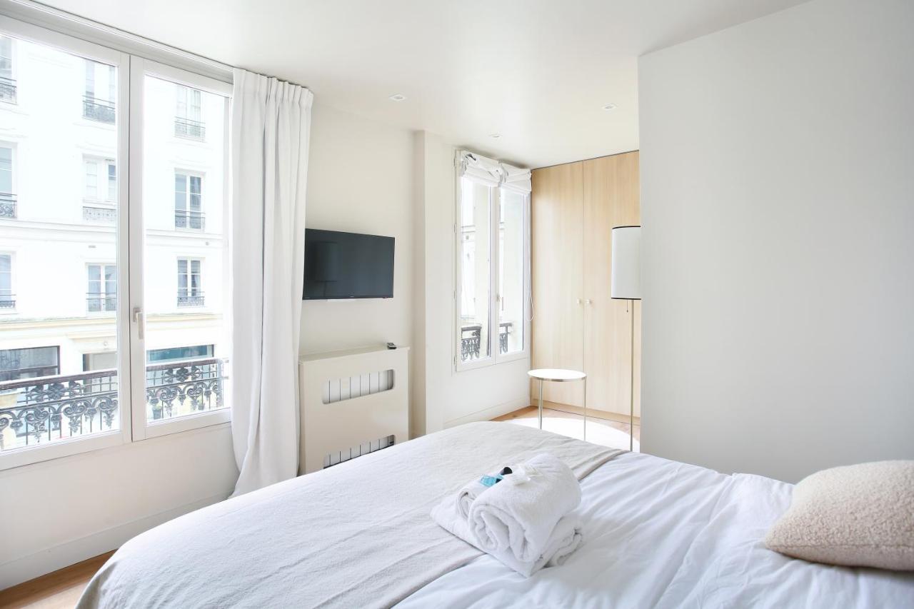 In The Center Of By Prestige Appartamento Parigi
