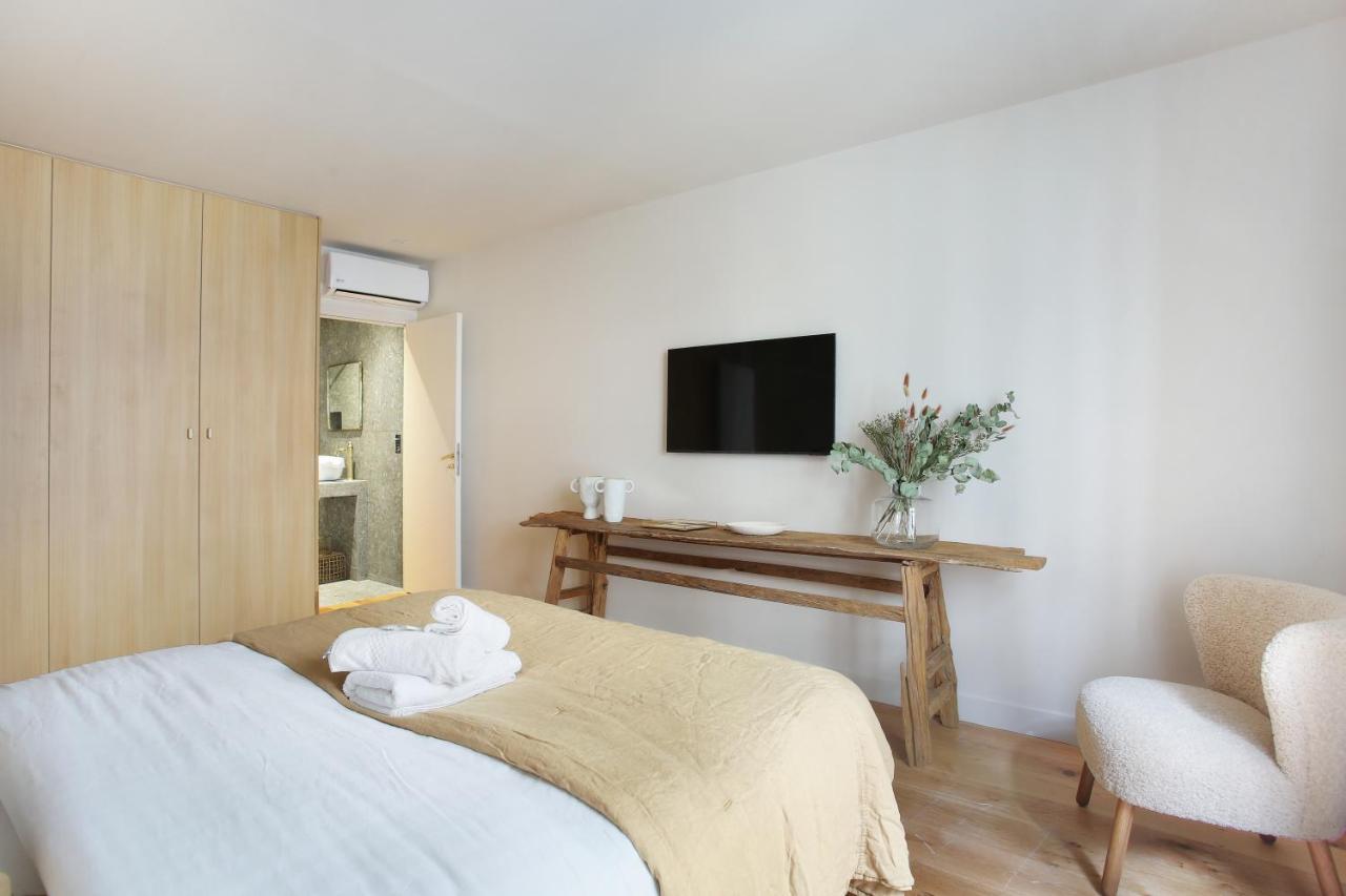 Appartamento In The Center Of By Prestige Parigi