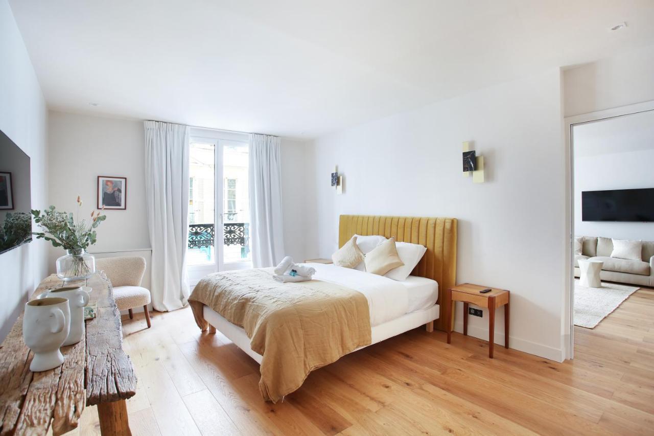 Appartamento In The Center Of By Prestige Parigi